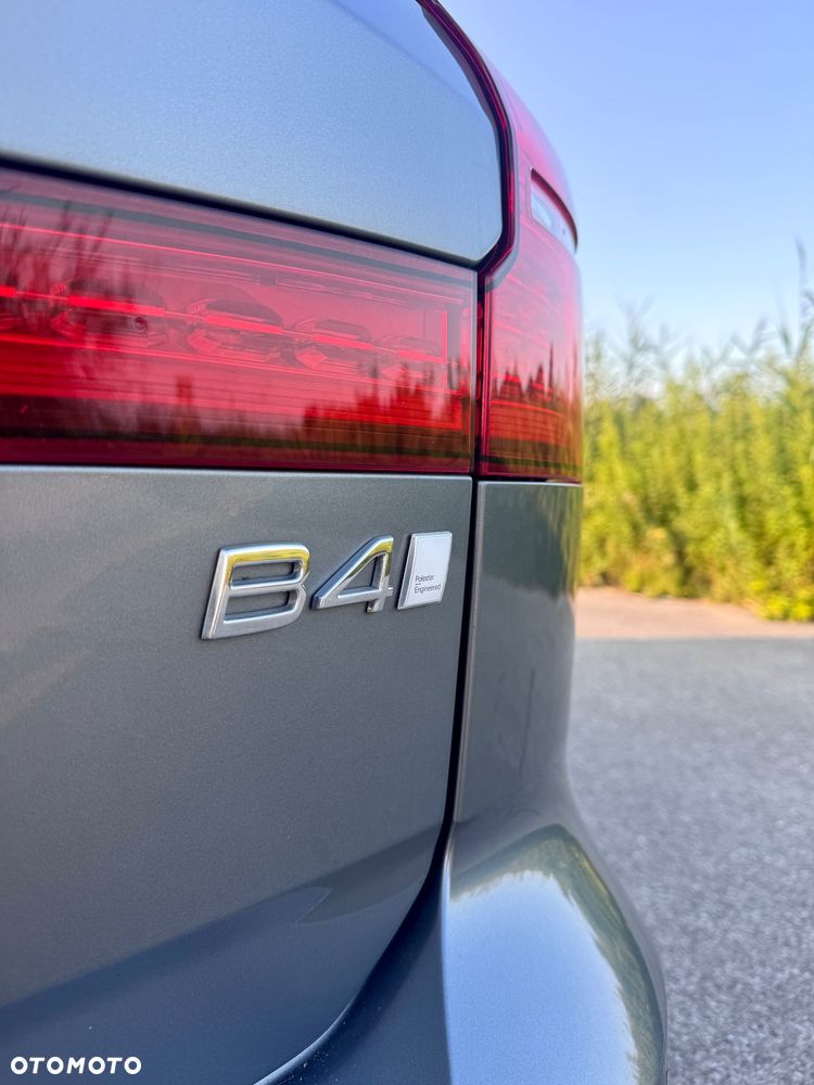 Volvo V60 B4 D R-Design - 7