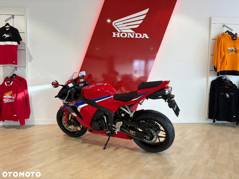 Honda CBR - 4