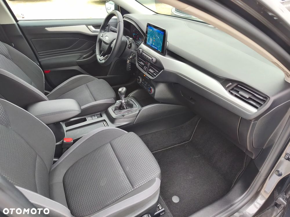 Ford Focus 1.0 EcoBoost Start-Stopp-System COOL&CONNECT - 18
