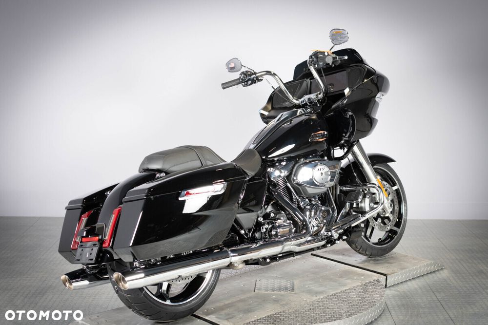 Harley-Davidson Touring Road Glide - 6