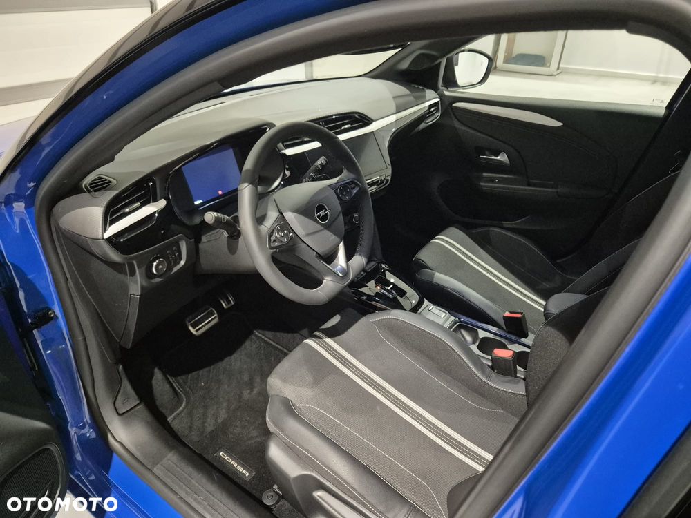 Opel Corsa 1.2 T GS S&S - 9