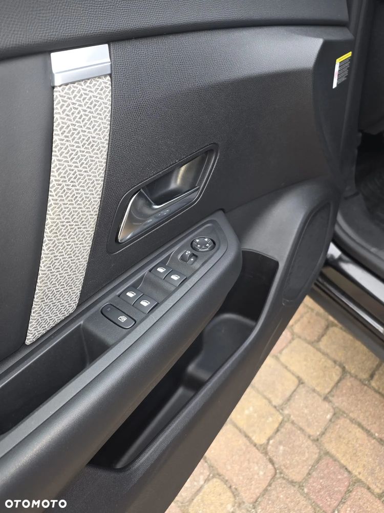 Citroën C4 PureTech 130 Stop&Start EAT8 FEEL PACK - 7