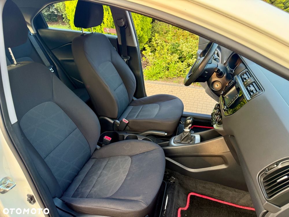 Kia Rio 1.1 crdi L - 21