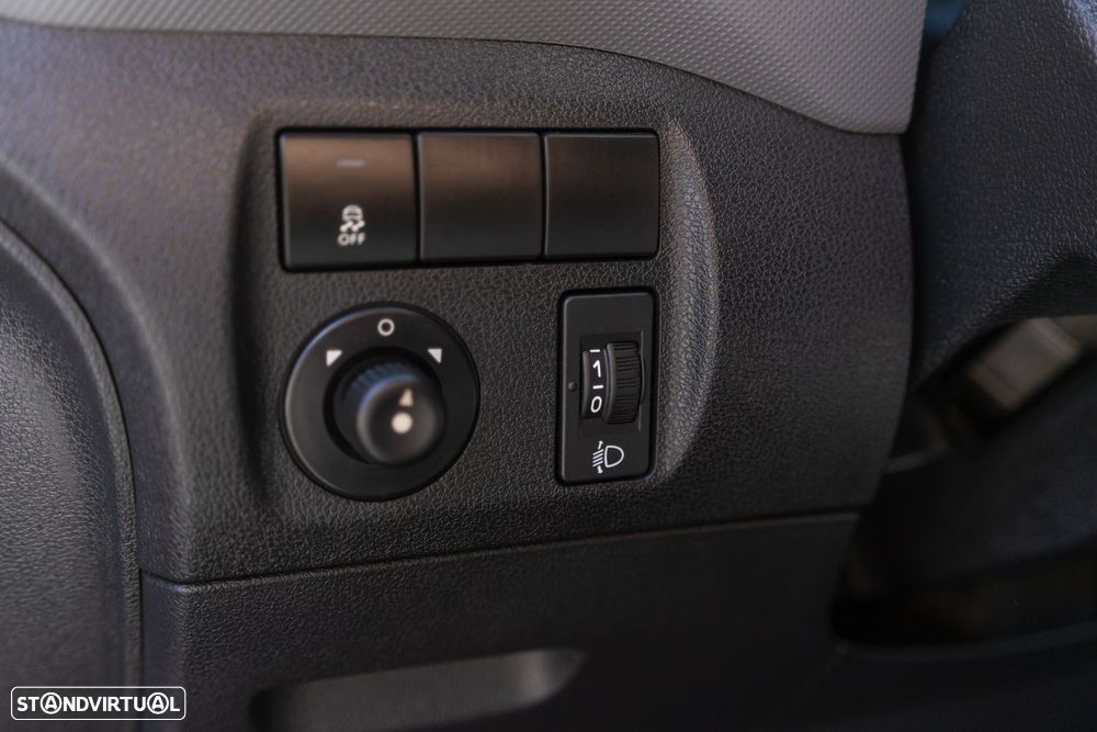 Peugeot Partner 3Lugares 1.6HDi - 14