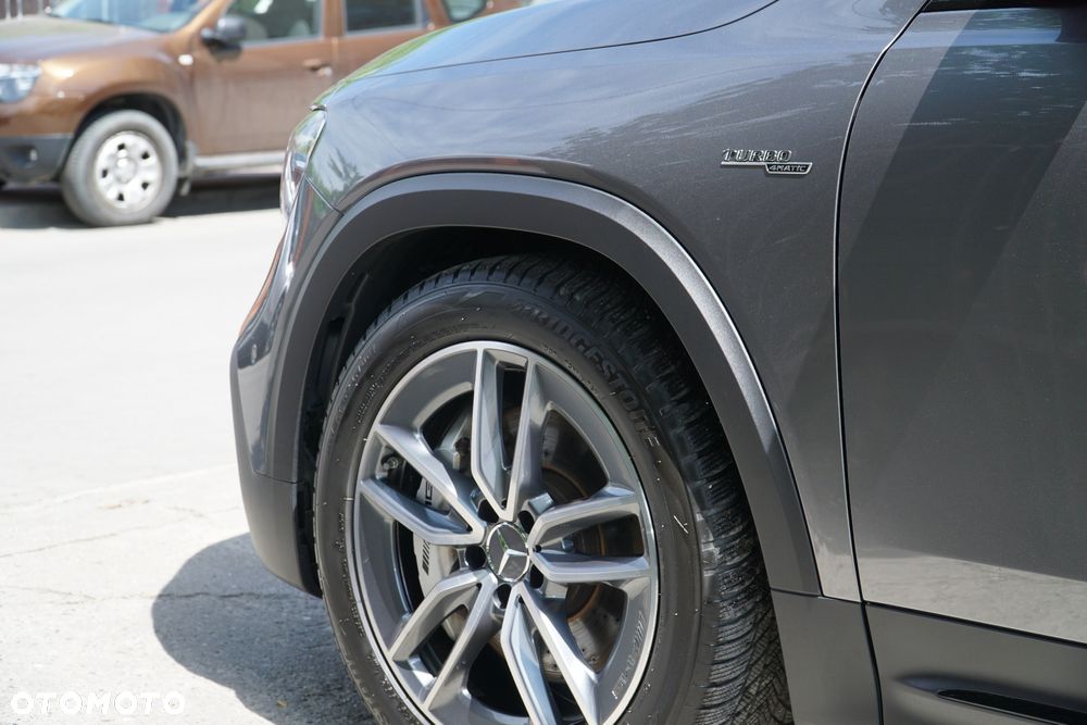 Mercedes-Benz GLB AMG 35 4-Matic - 7