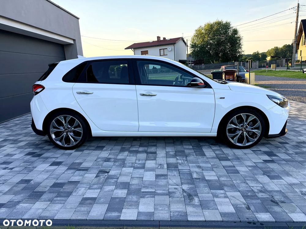 Hyundai i30 1.4 T-GDI DCT N-Line - 33