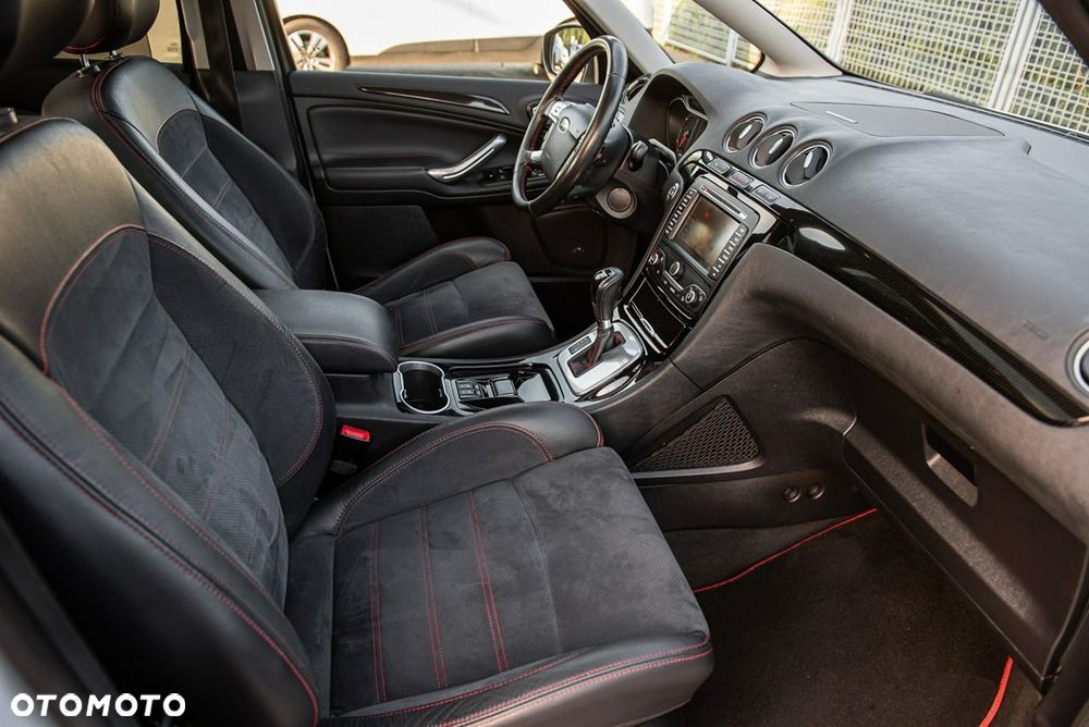 Ford S-Max 2.0 TDCi DPF Titanium X - 11