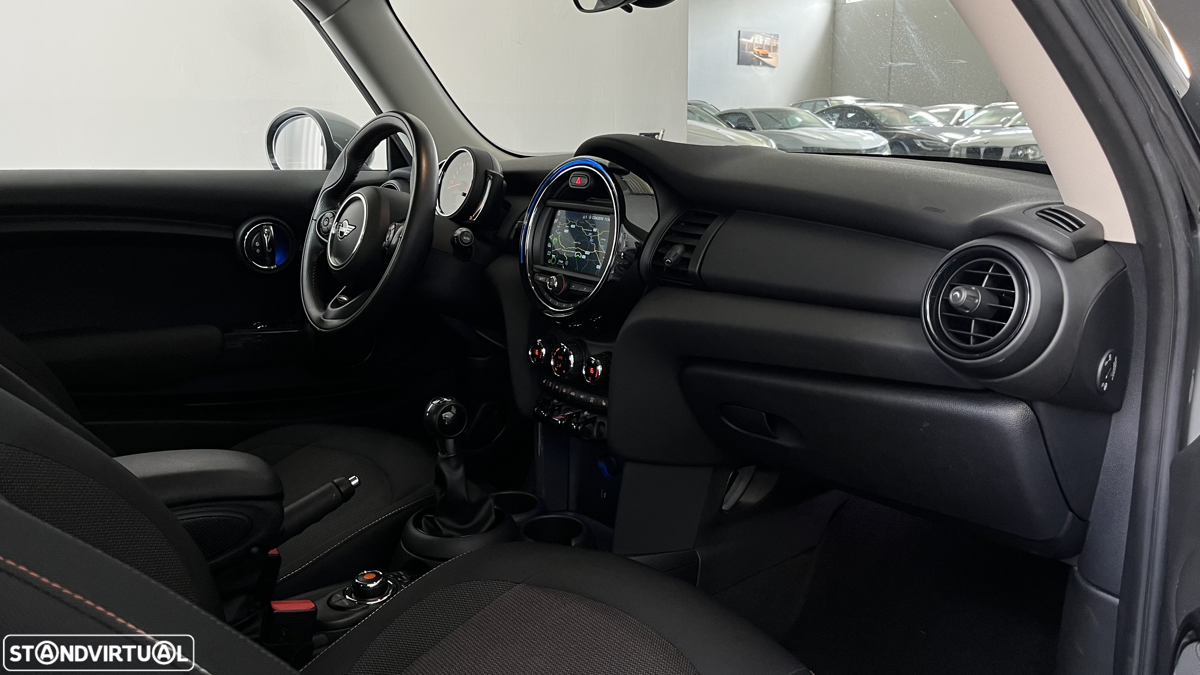 MINI 3 Portas One - 6