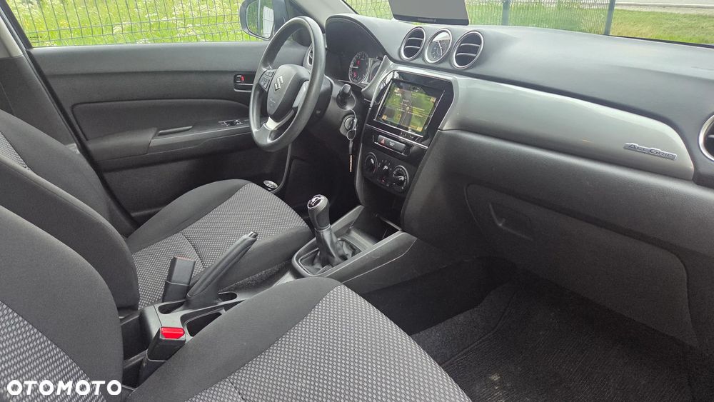 Suzuki Vitara - 13