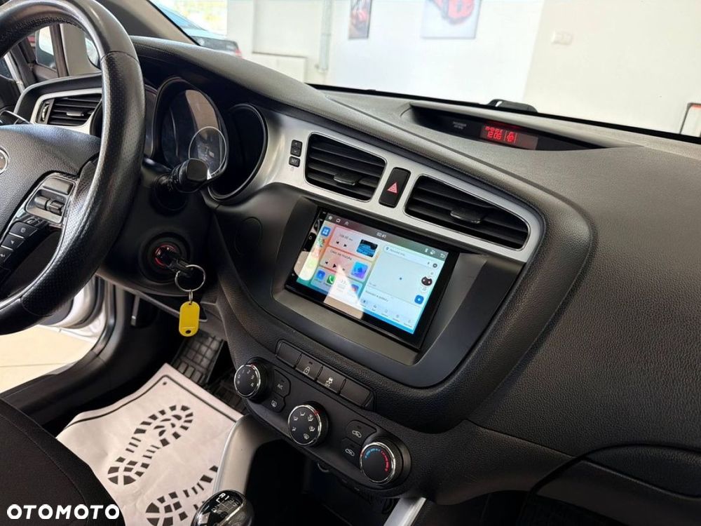 Kia Ceed 1.6 CRDi L - 38