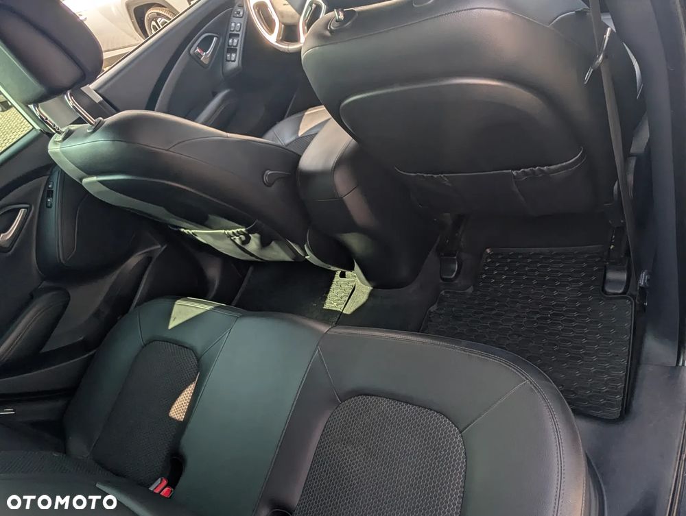 Hyundai ix35 2.0 2WD Style - 13