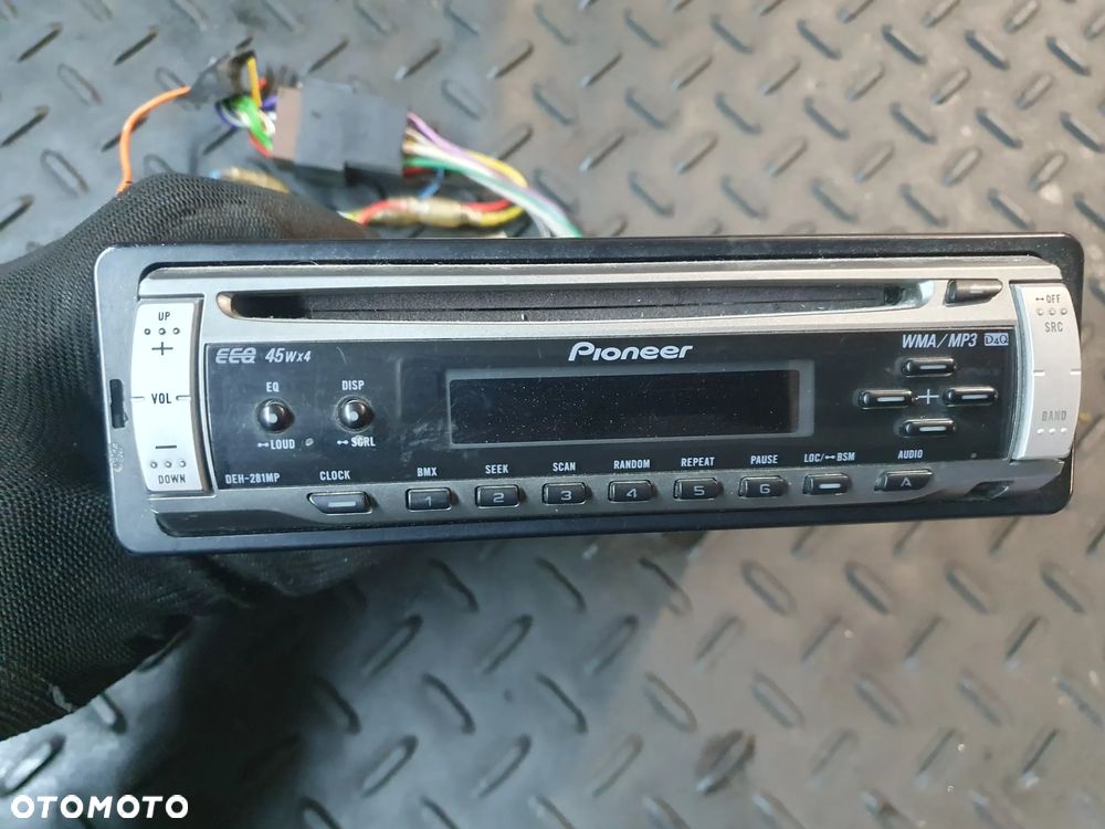RADIO SAMOCHODOWE CD Pioneer DEH-281MP - 1