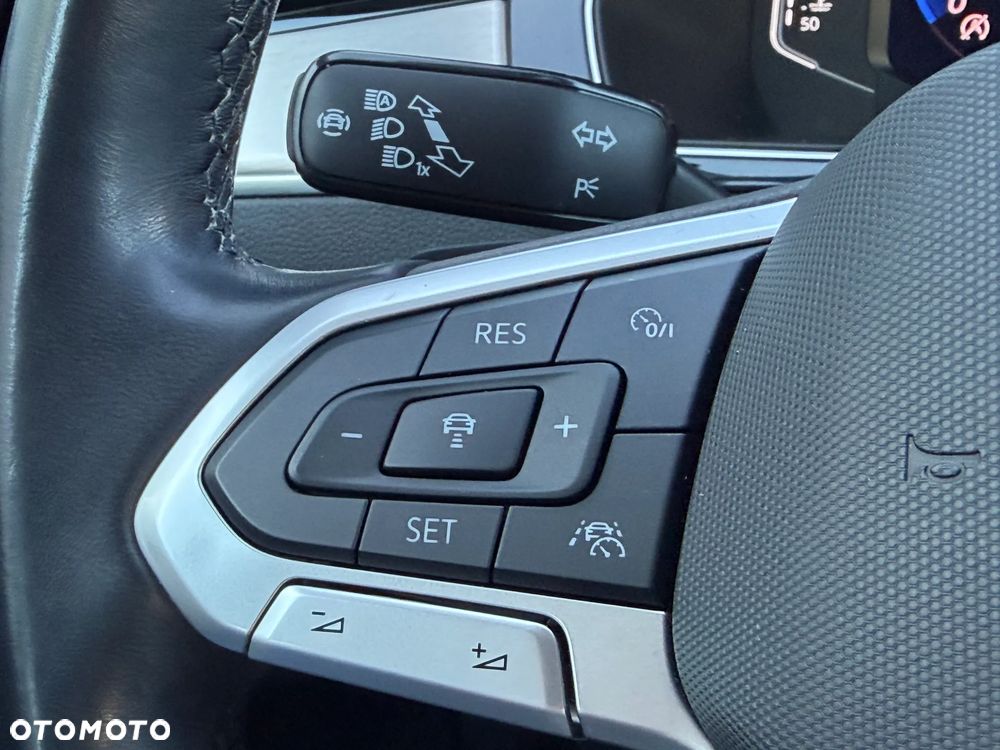 Volkswagen Passat 2024