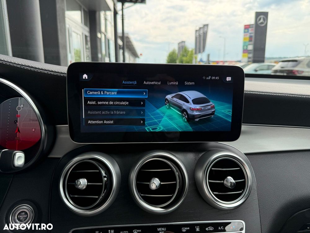 Mercedes-Benz GLC Coupe 300 e 4MATIC PHEV - 19