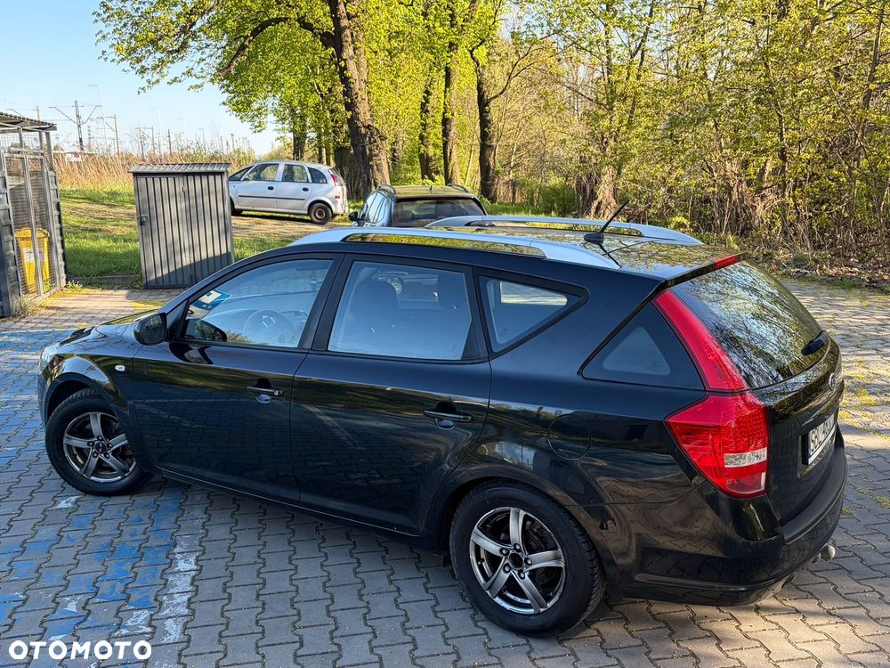 Kia Ceed 1.6 Comfort - 10