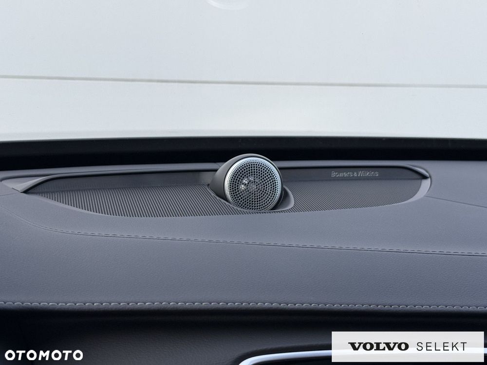 Volvo XC 90 - 30