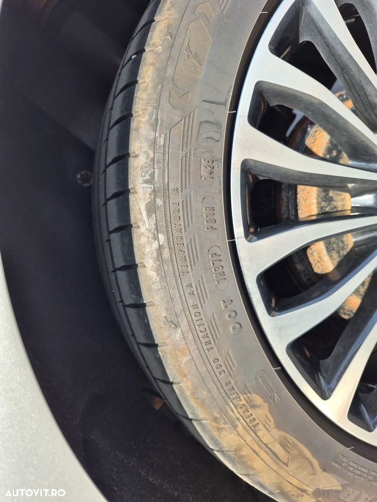 Ford Focus 1.6 TDCI DPF Titanium - 9