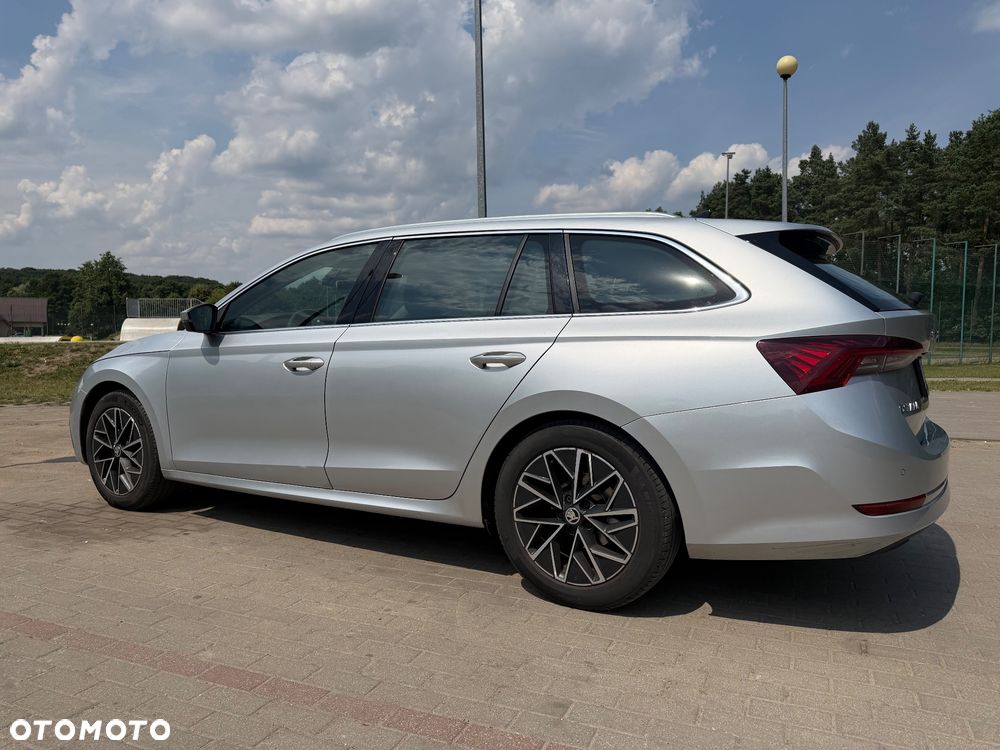 Skoda Octavia 2.0 TDI Style DSG - 3