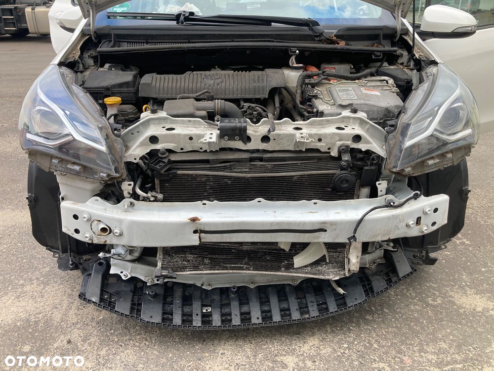 Toyota Yaris 1.5 VVT-i Launch Edition - 14