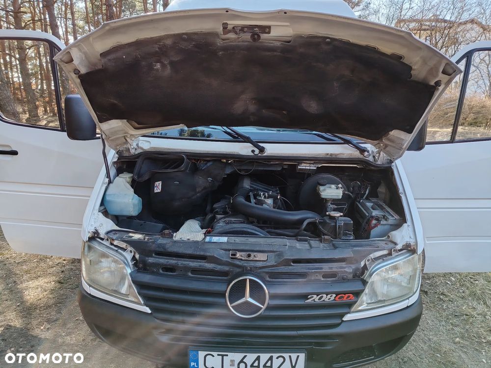Mercedes-Benz Sprinter - 8