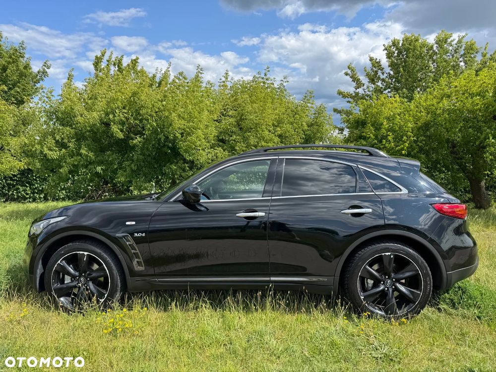 Infiniti Q70 3.0d S Premium - 3