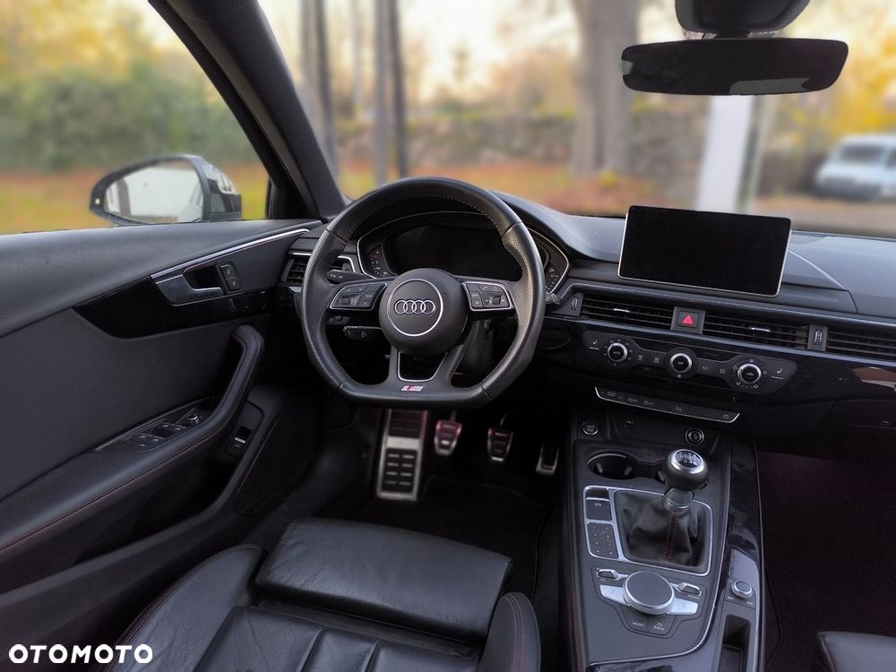 Audi A4 Avant 2.0 TFSI ultra Sport - 5