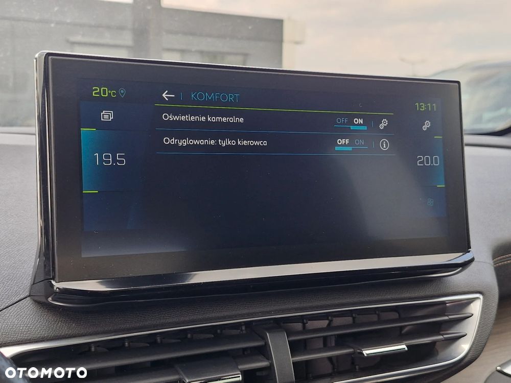 Peugeot 3008 Hybrid4 300 e-EAT8 GT - 30