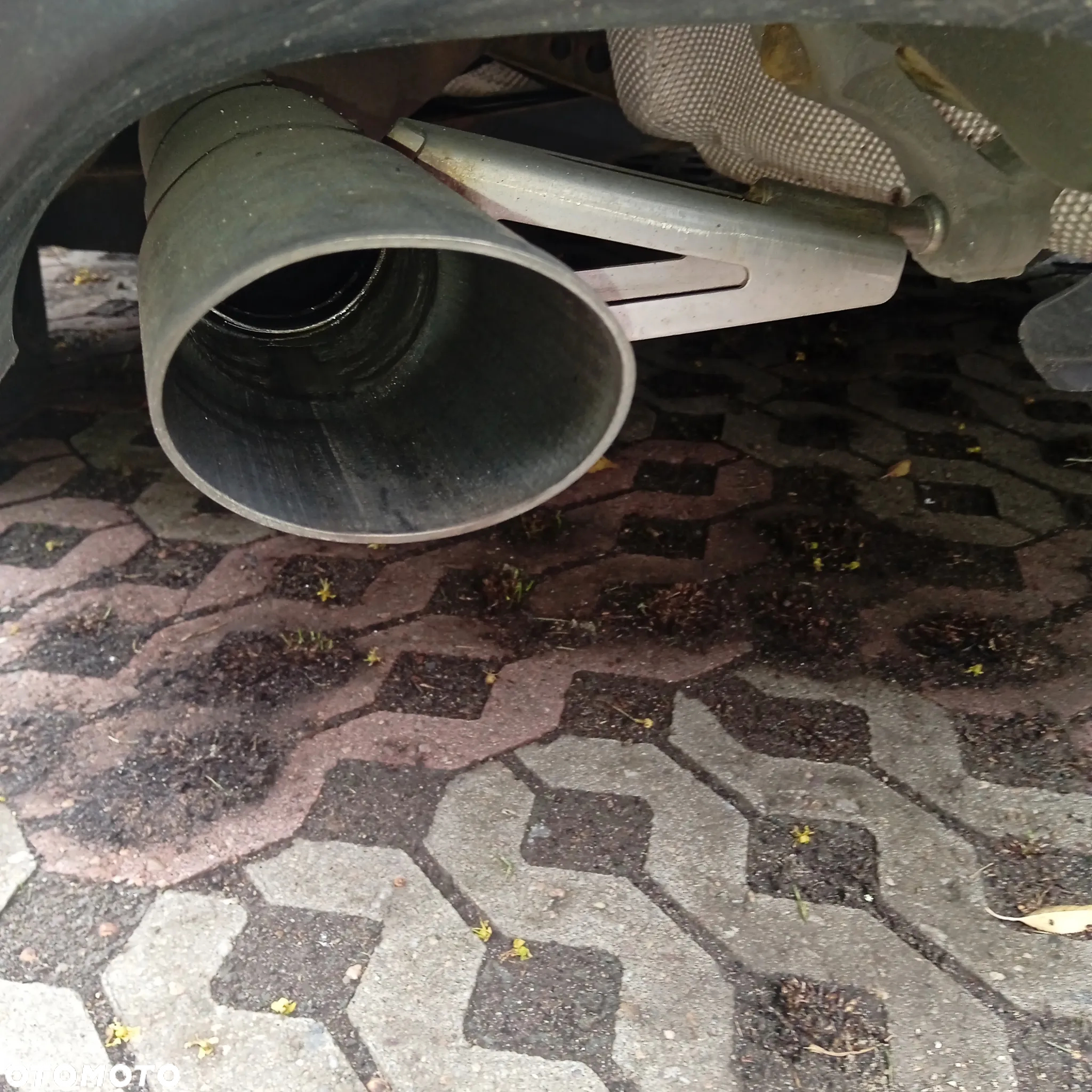 Volkswagen Passat 1.6 TDI DPF BlueMot Comfortline - 26