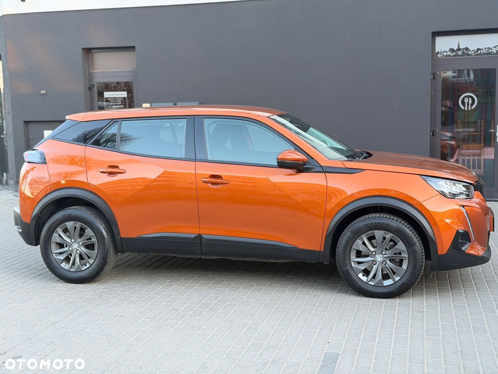 Peugeot 2008 PureTech 130 EAT8 Active - 10