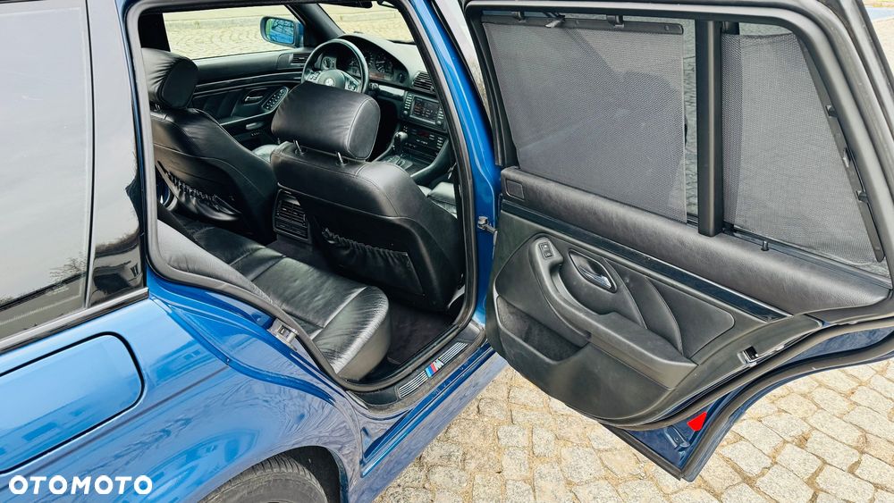 BMW Seria 5 - 13