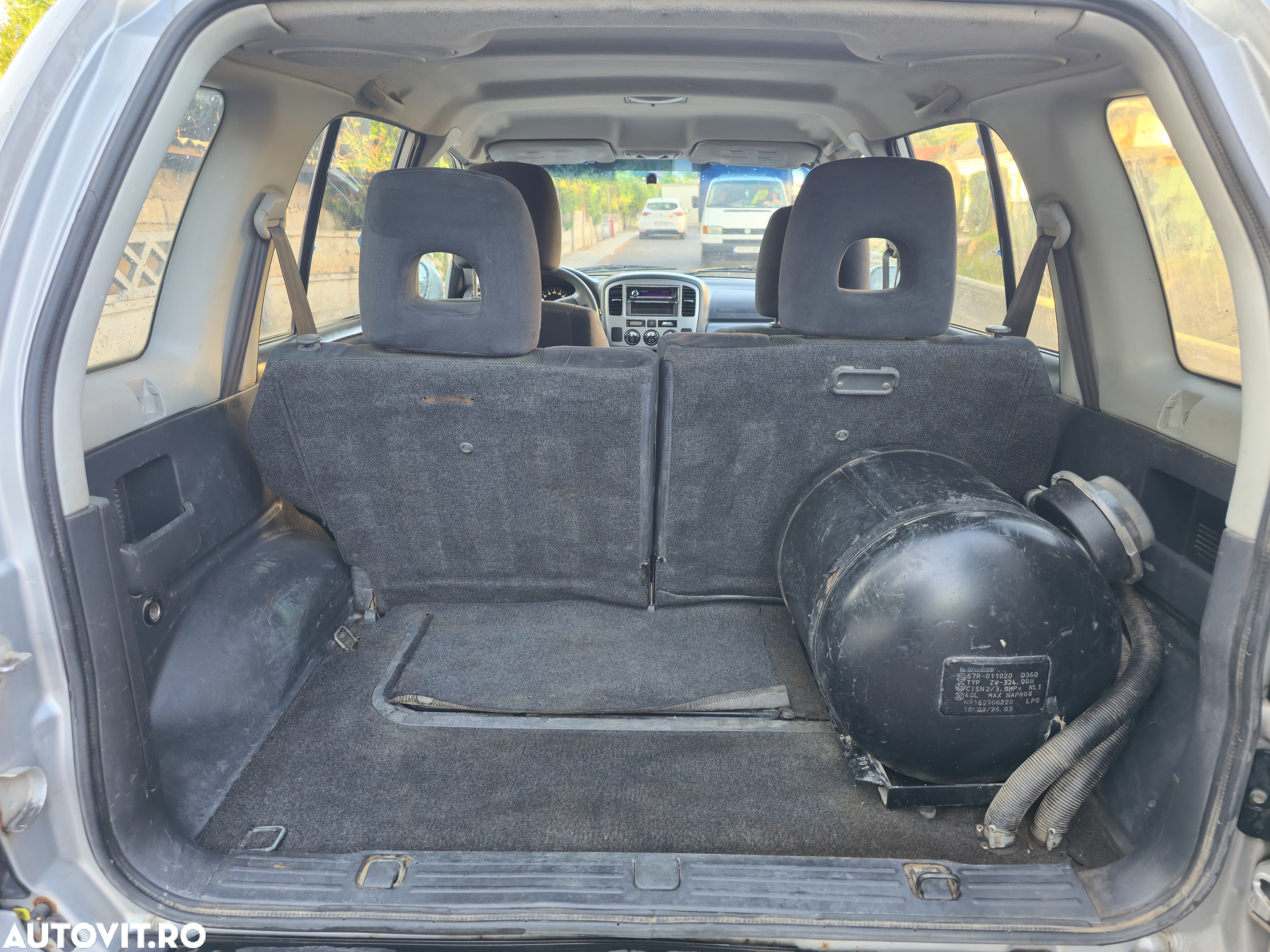 Suzuki Grand Vitara 2.0i - 10