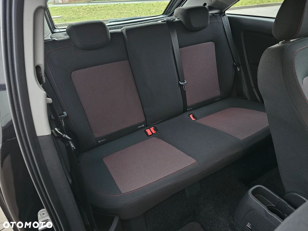 Opel Corsa 1.4 16V Sport - 8