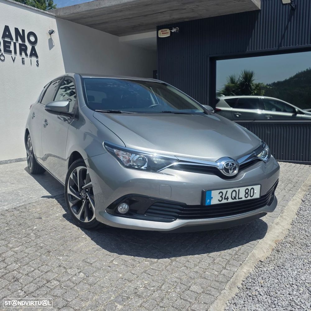 Toyota Auris 1.4 D-4D Comfort+Pack Sport - 12