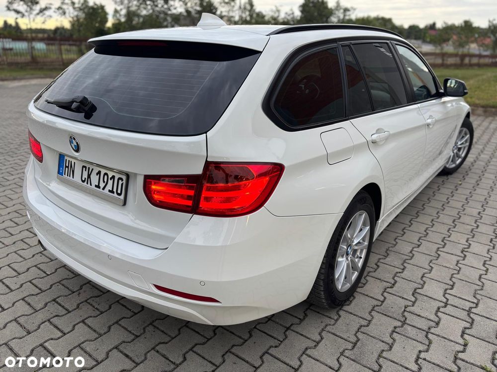 BMW Seria 3 318d Blue Performance Sport Line - 21