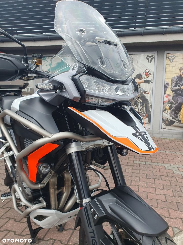 Triumph Tiger - 25