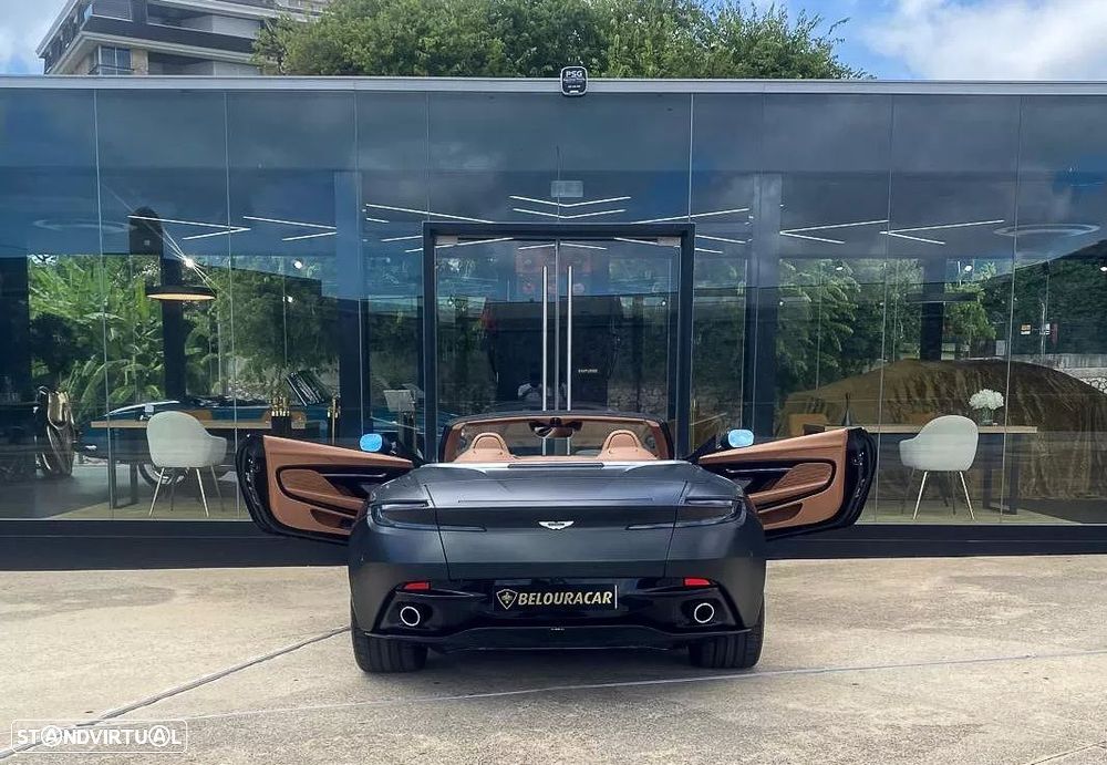 Aston Martin DB12 Volante V8 Auto - 10