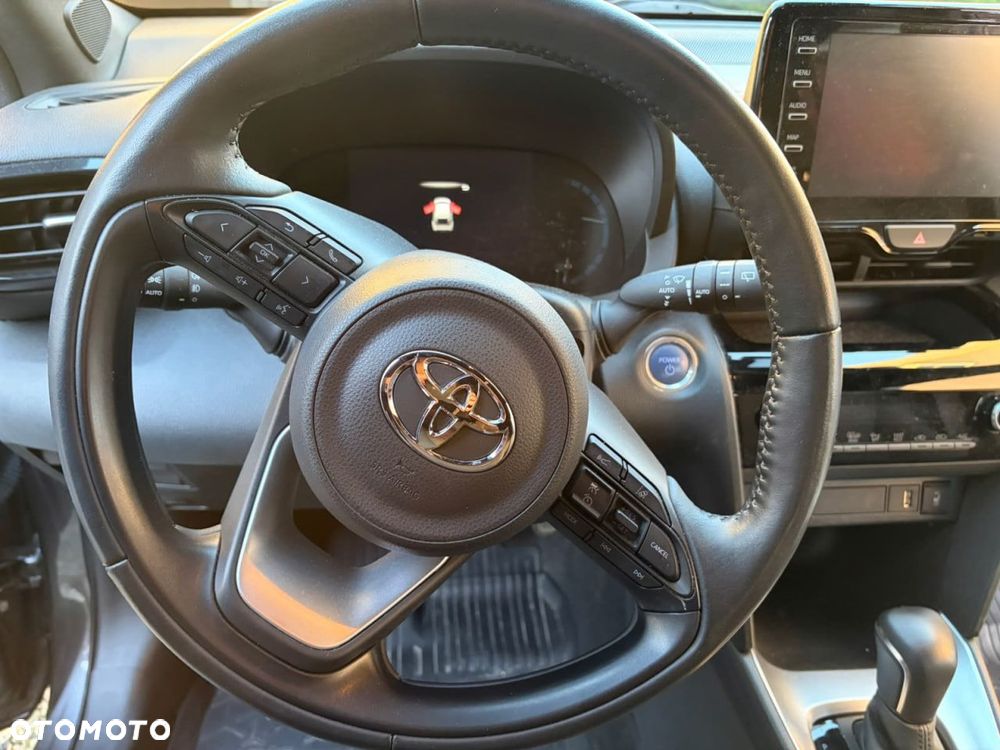 Toyota Yaris Cross Hybrid 1.5 Comfort 4x4 - 10