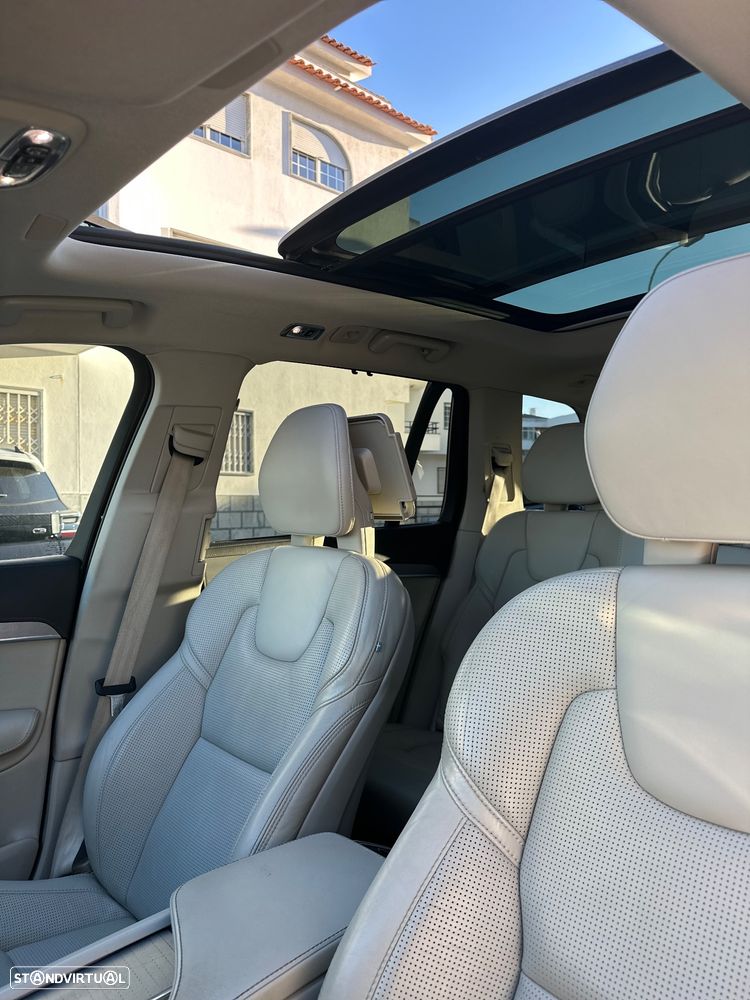 Volvo XC 90 - 23