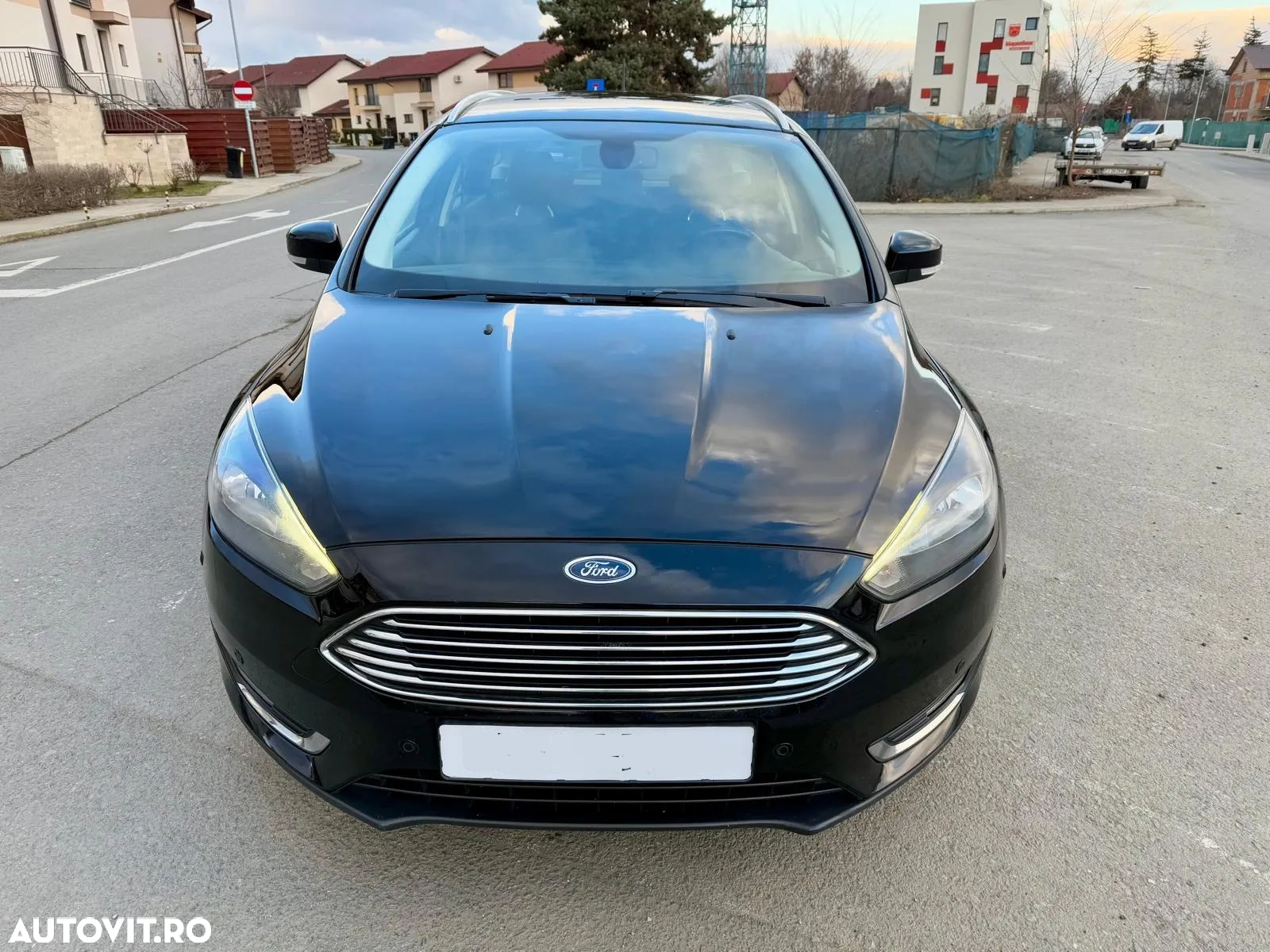 Ford Focus 1.5 EcoBlue Start-Stopp-System Aut. TITANIUM - 5