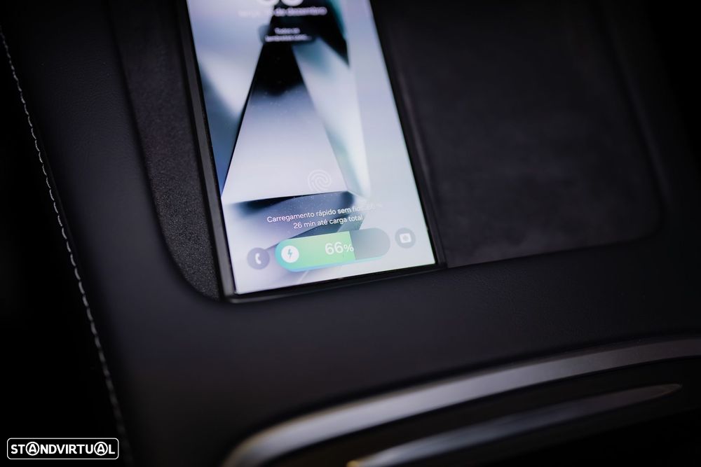 Tesla Model Y Standard RWD - 49