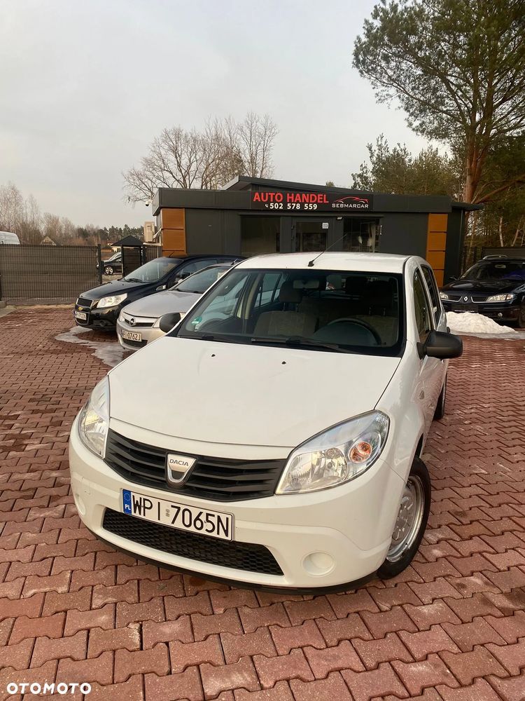 Dacia Sandero - 1