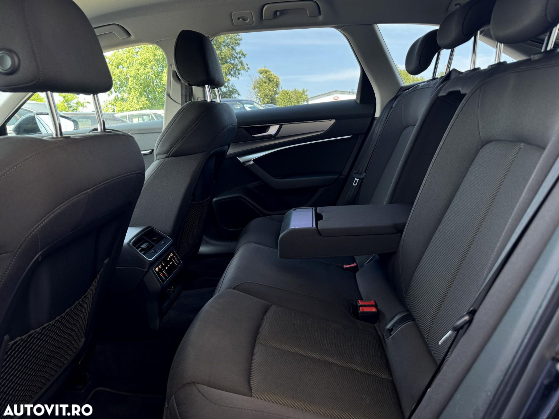 Audi A6 Avant 2.0 40 TDI S tronic Sport - 26