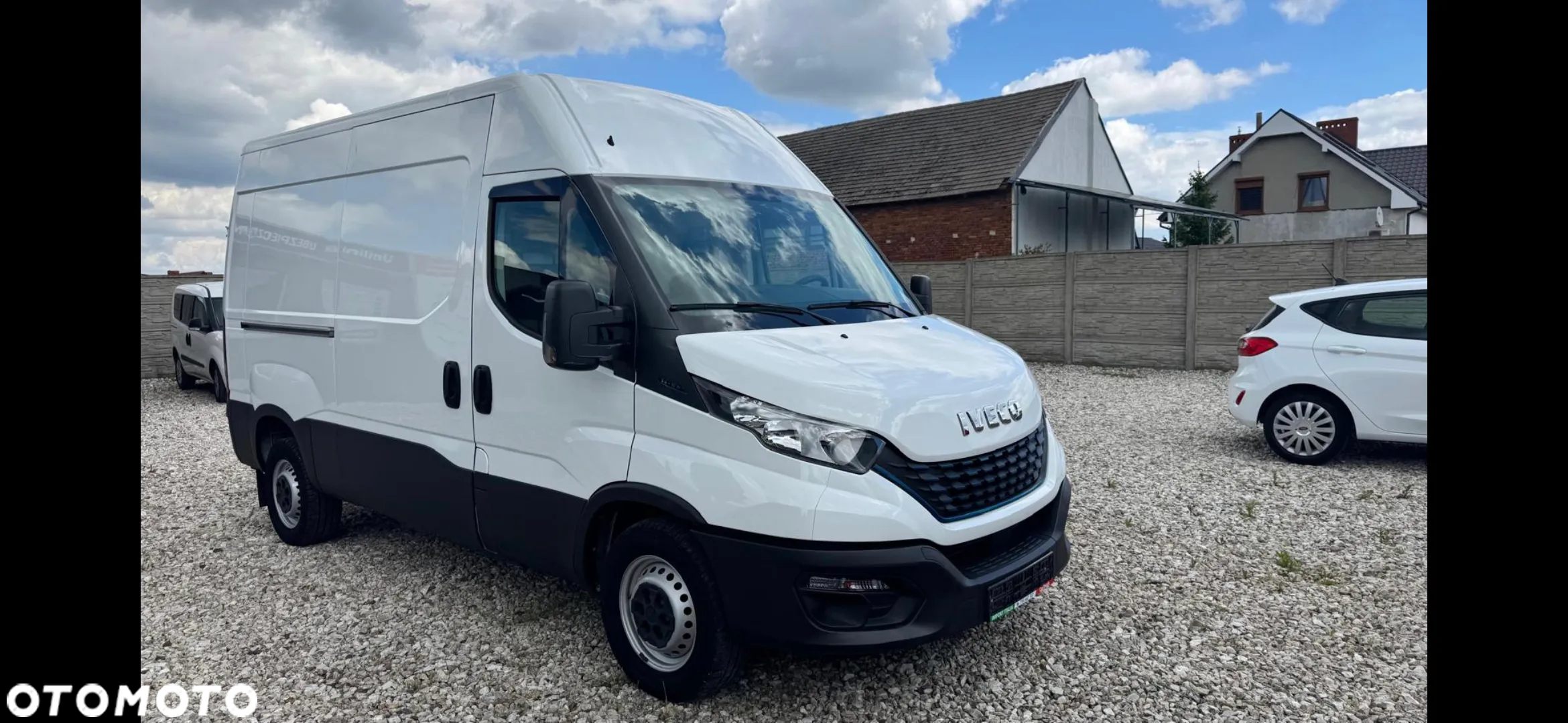 Iveco 35.140 CNG ÷ BENZYNA - 2