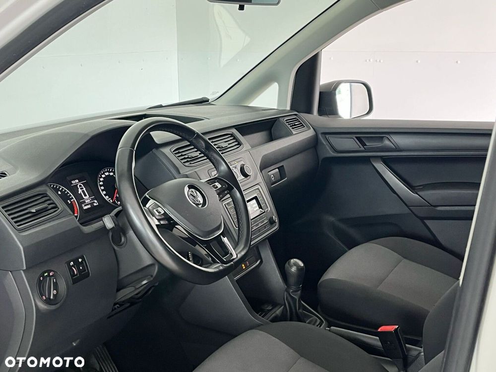 Volkswagen Caddy - 15