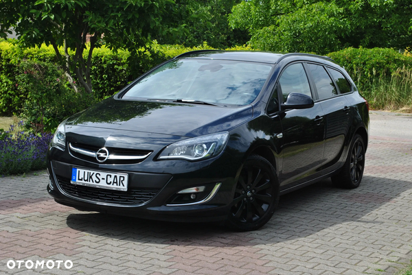 Opel Astra 1.4 Turbo Sports Tourer Exklusiv
