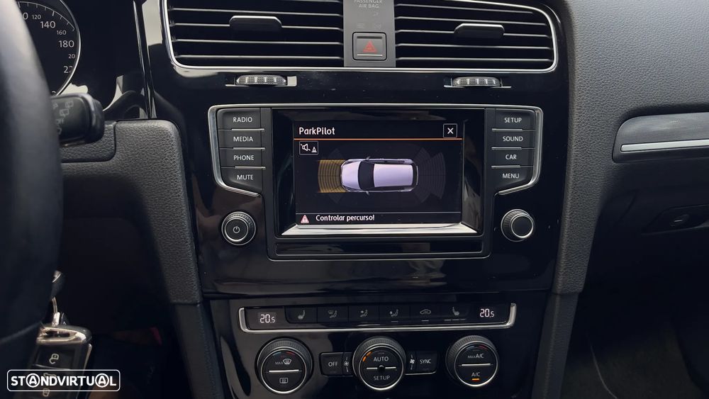 VW Golf 2.0 TDI Highline - 5