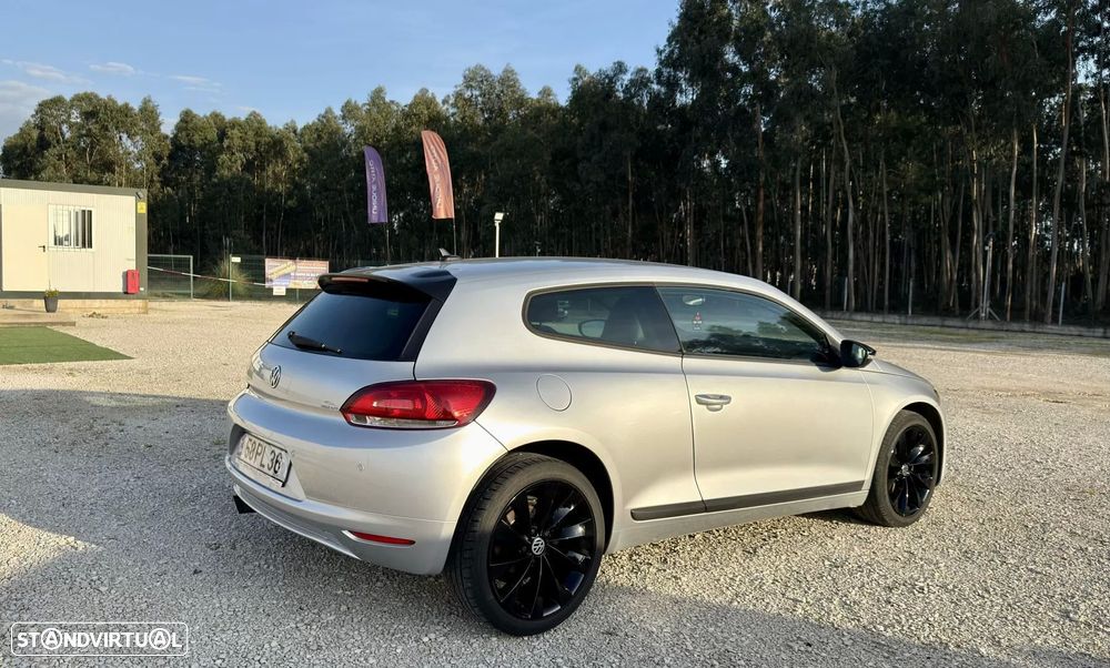 VW Scirocco 2.0 TDI Sport DSG - 16