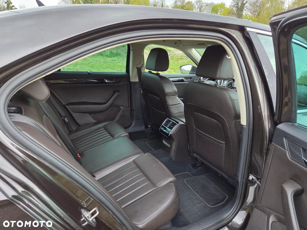 Skoda Superb 1.8 TSI L&K DSG - 13