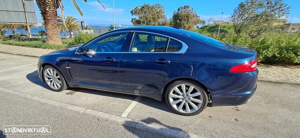 Jaguar XF 3.0 D V6 S Premium Luxury - 7