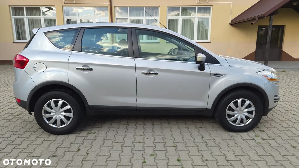 Ford Kuga 2.0 TDCi 4x4 Titanium - 8